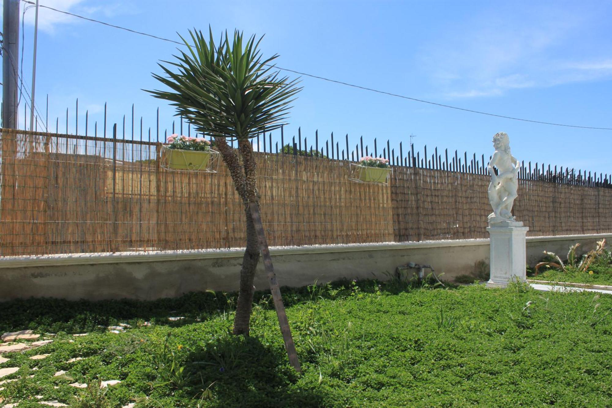 Casa Viky Hotel Bari Exterior foto